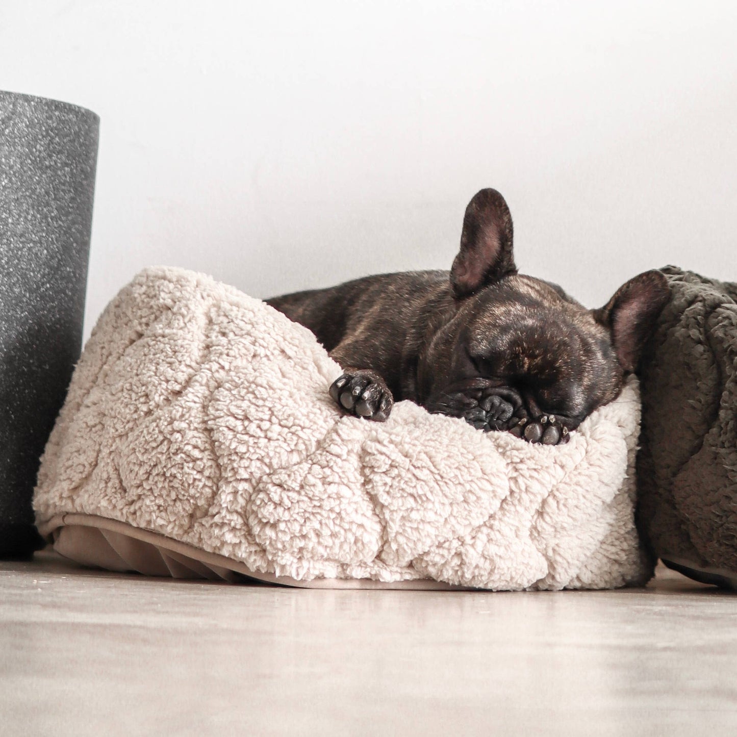 TAART Donut Bed
